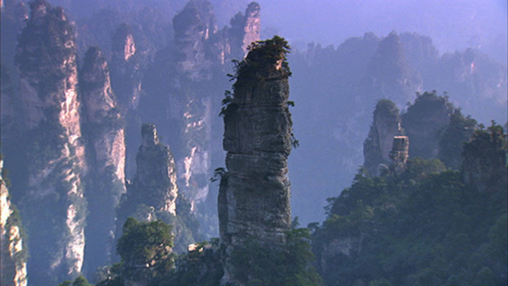 中国神秘石头山图片